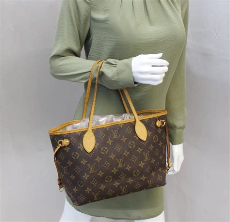 louis vuitton neverfull pm tote bag|louis vuitton monogram neverfull pochette.